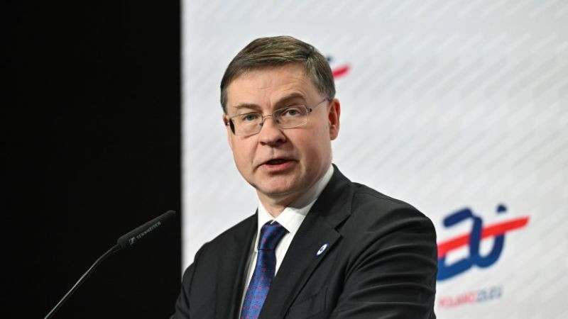 ЕС търси допълнителни средства за Украйна, финансирането за 2027 г. не достига